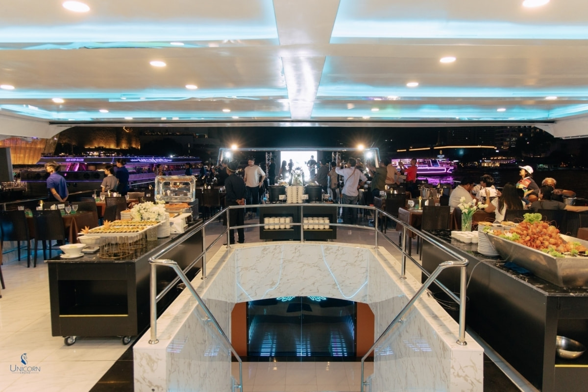 Unicorn Dinner Cruise (Iconsiam) - #1